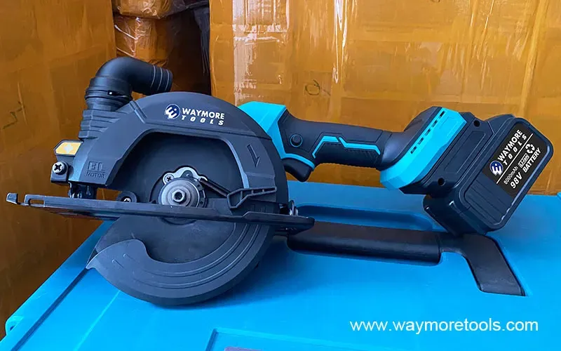 kickback-when-using-circular-saws